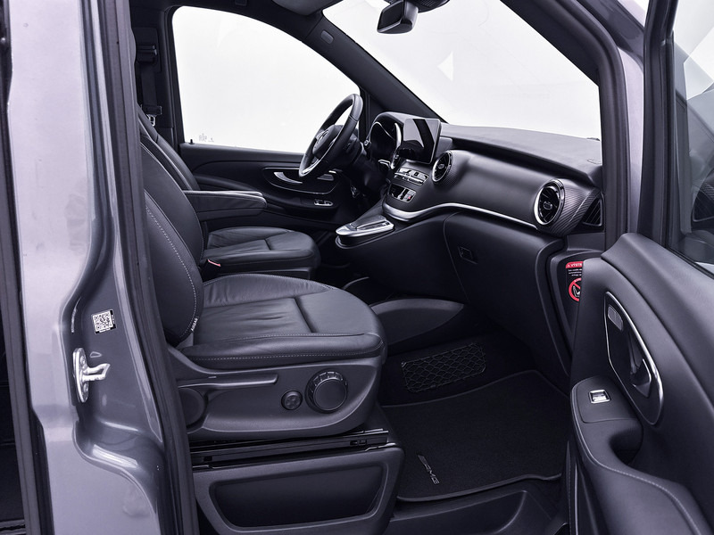 Small van, Combi van Mercedes-Benz V-Klasse 250d 4-MATIC Extra Lang BPM Vrij Direct Leverbaar LED AMG Styling: picture 15