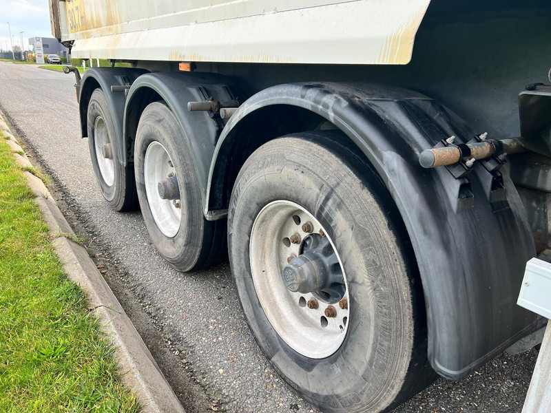 ATM 3 - assige kipper oplegger Hydraulische kleppen / Tipper 30,7m3 - Tipper trailer: picture 5 ATM 3 - assige kipper oplegger Hydraulische kleppen / Tipper 30,7m3 - Tipper trailer: picture 5