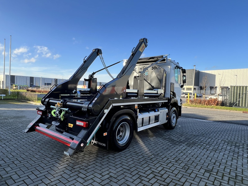 Renault C440 4x2 Hyva Portaalwagen New !!! - Skip loader truck: picture 5 Renault C440 4x2 Hyva Portaalwagen New !!! - Skip loader truck: picture 5