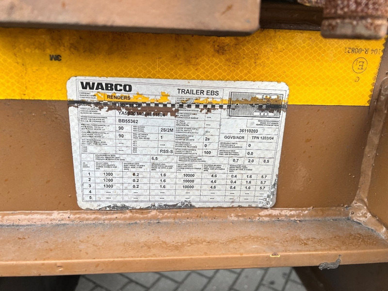 Renders LZV Container oplegger X-Steering / ROC 16.30 + ROC 18.30 - Container transporter/ Swap body trailer: picture 5 Renders LZV Container oplegger X-Steering / ROC 16.30 + ROC 18.30 - Container transporter/ Swap body trailer: picture 5