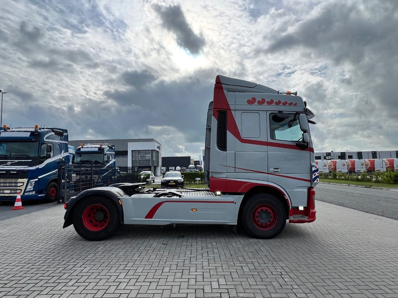 DAF XF 440 4X2 trekker Hydraulic / Standclima /Only 677.000km - Tractor unit: picture 4 DAF XF 440 4X2 trekker Hydraulic / Standclima /Only 677.000km - Tractor unit: picture 4