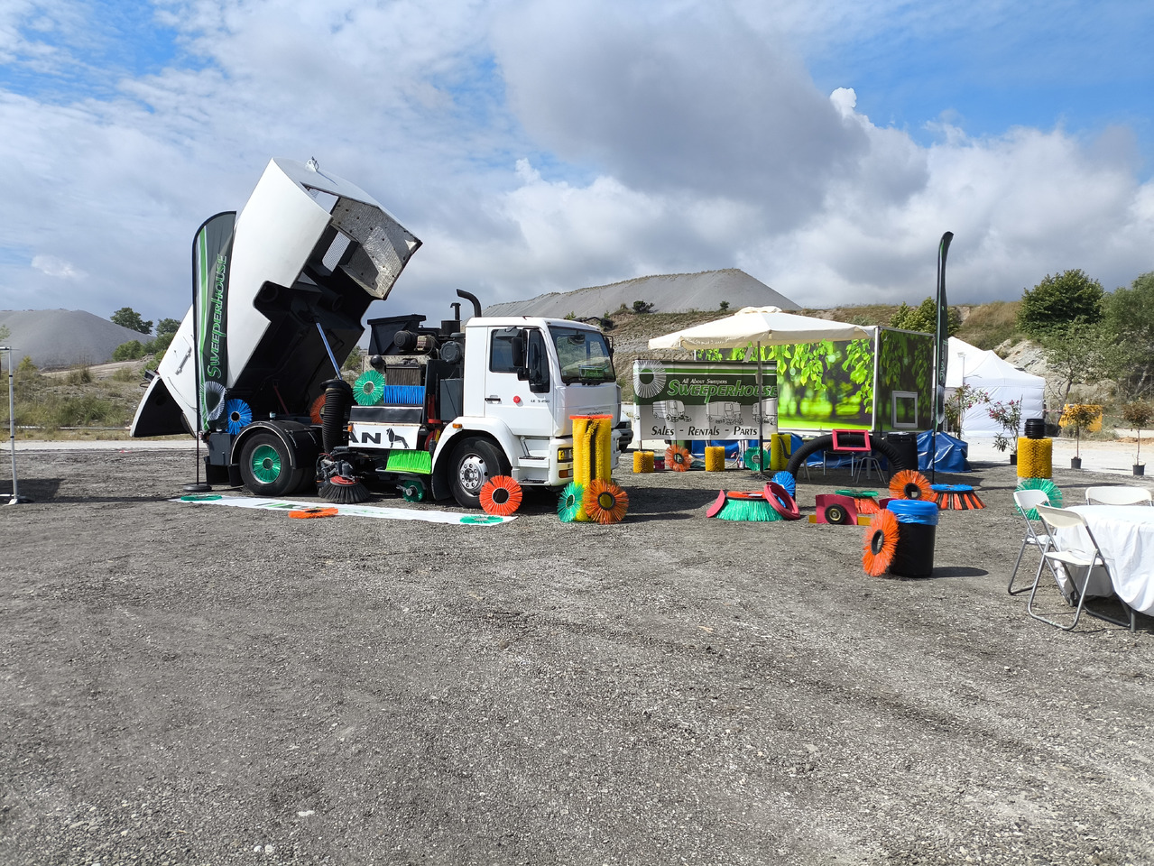 Bucher Cityfant 60 - Road sweeper: picture 4 Bucher Cityfant 60 - Road sweeper: picture 4
