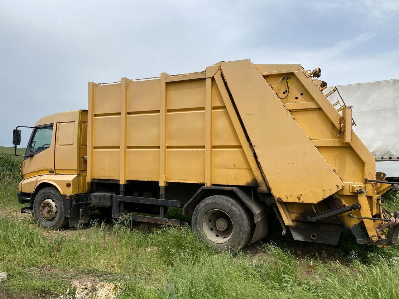 BMC PRO 625 - Garbage truck: picture 3 BMC PRO 625 - Garbage truck: picture 3