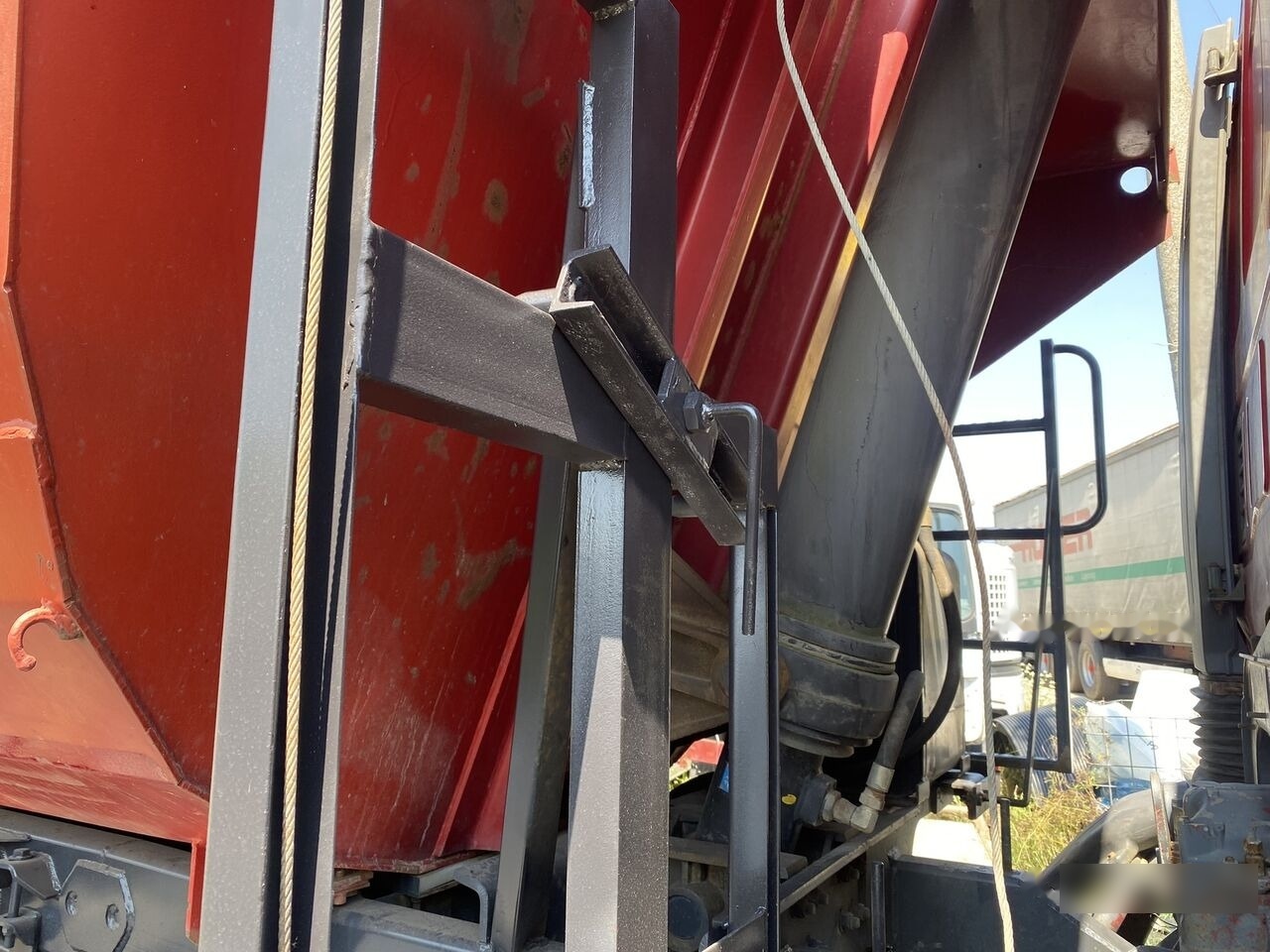 Hyva Suprastructura EUROTRAKKER 6x4 Basculabila - Tipper body: picture 3 Hyva Suprastructura EUROTRAKKER 6x4 Basculabila - Tipper body: picture 3