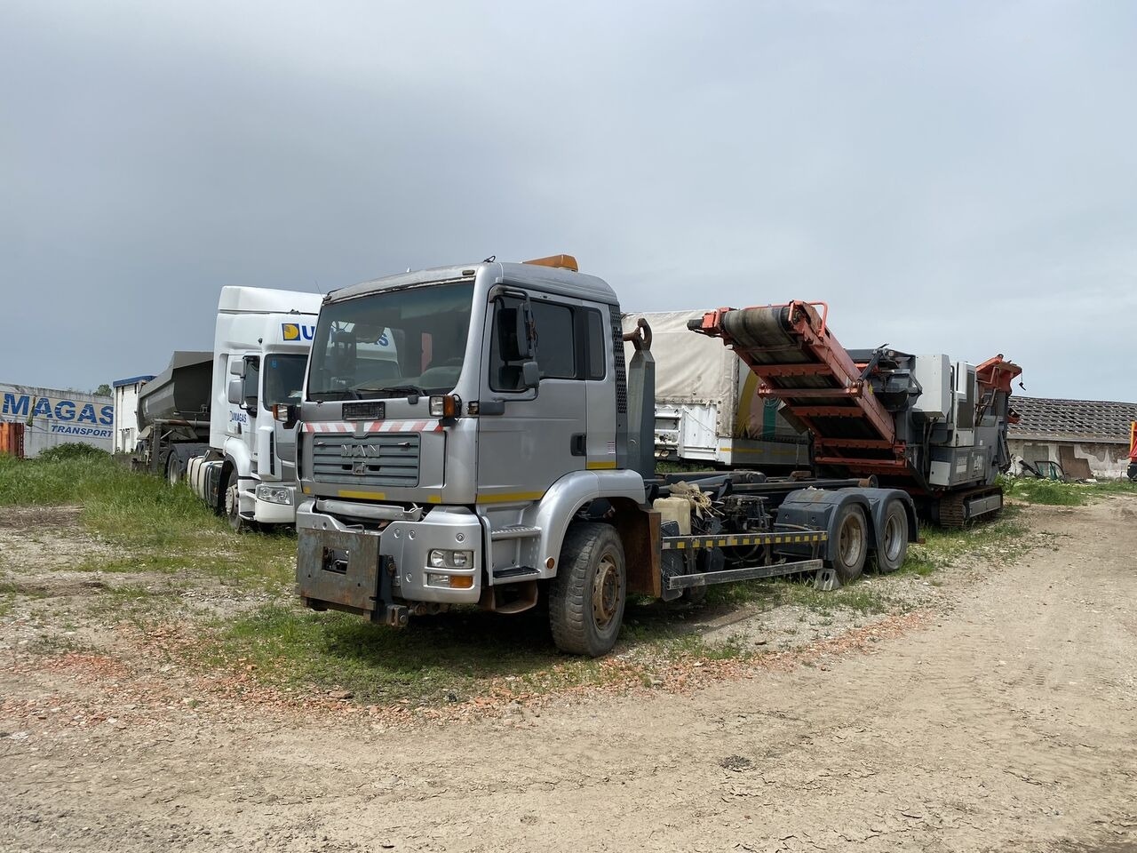 MAN TGA 6x4 Euro 3 AbrollKipper - Cab chassis truck: picture 2 MAN TGA 6x4 Euro 3 AbrollKipper - Cab chassis truck: picture 2