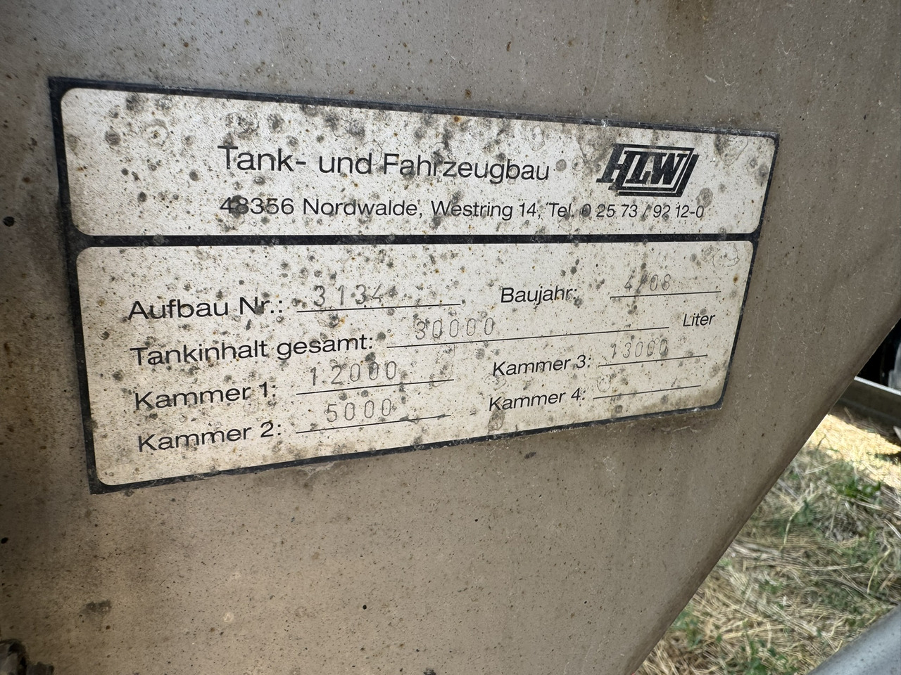 Transport lichide ALIMENTARE HLW STA 36 INOX ALIMENTAR AZOR AGRICULTURA - Tank semi-trailer: picture 4 Transport lichide ALIMENTARE HLW STA 36 INOX ALIMENTAR AZOR AGRICULTURA - Tank semi-trailer: picture 4