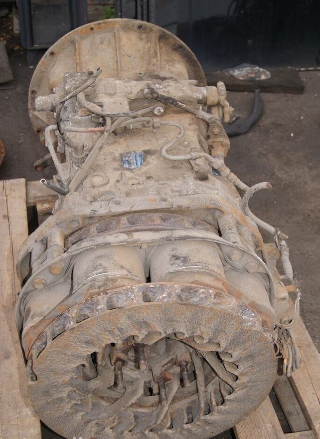ZF 8S180   Neoplan - Gearbox for Bus: picture 2 ZF 8S180   Neoplan - Gearbox for Bus: picture 2
