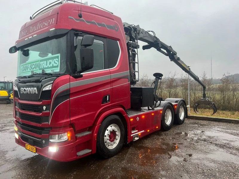 Tractor unit Scania R650 V8 NGS Special Interior. Crane on looks . 6x4: picture 5