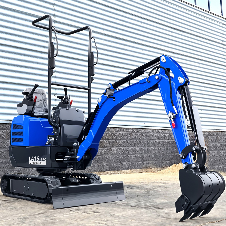 LEZUM LA16Pro Mini Excavator CE Certification Kubota Engine(Factory Outlet) Mini Pelle Minibagger Minikoparka Miniexcavadora - Mini excavator: picture 4 LEZUM LA16Pro Mini Excavator CE Certification Kubota Engine(Factory Outlet) Mini Pelle Minibagger Minikoparka Miniexcavadora - Mini excavator: picture 4