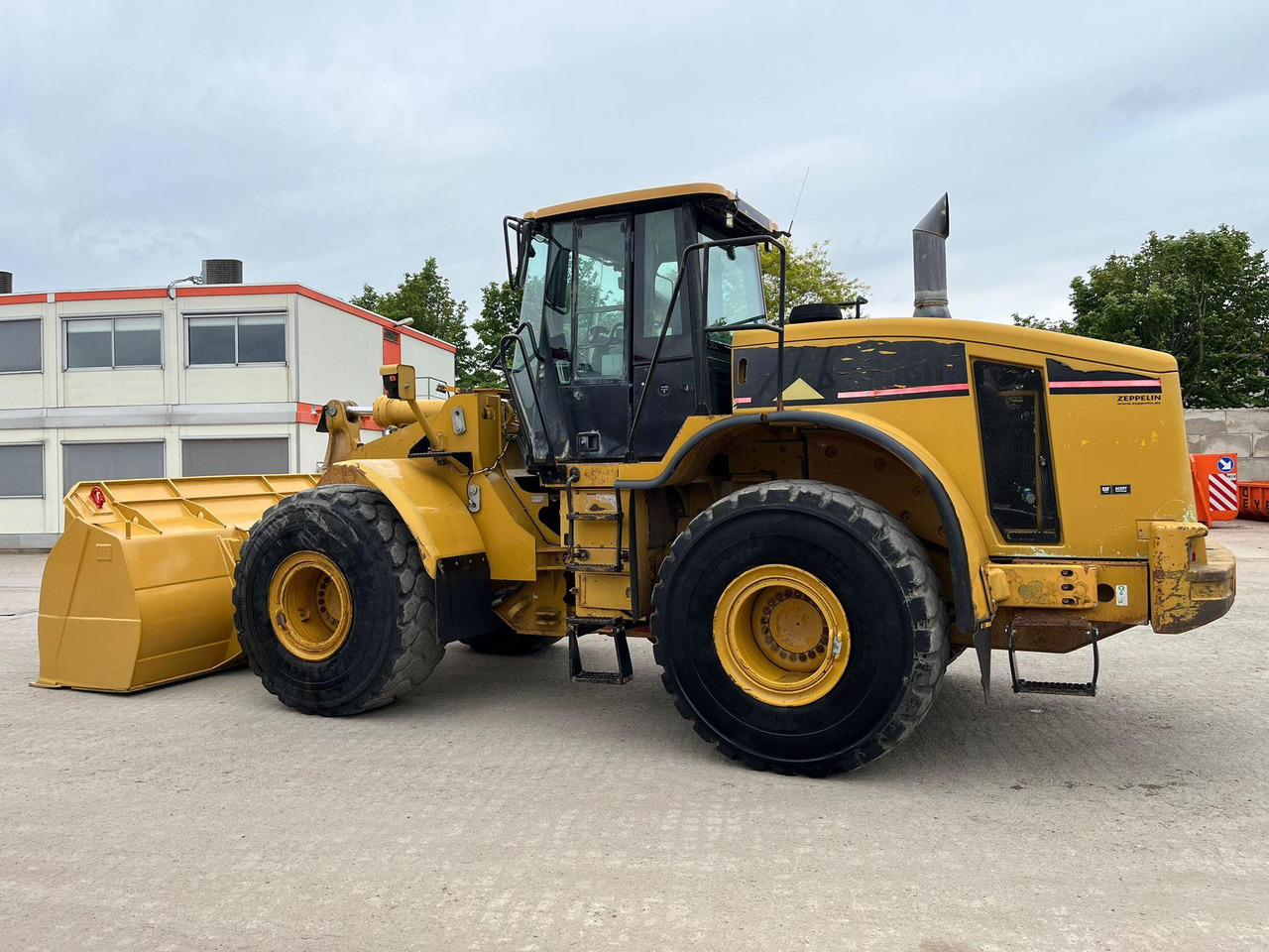 Caterpillar 966H - Wheel loader: picture 1 Caterpillar 966H - Wheel loader: picture 1