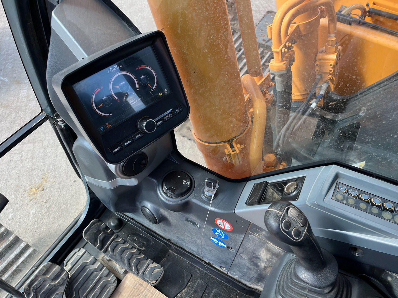 Crawler excavator Hyundai Robex 290-9: picture 13
