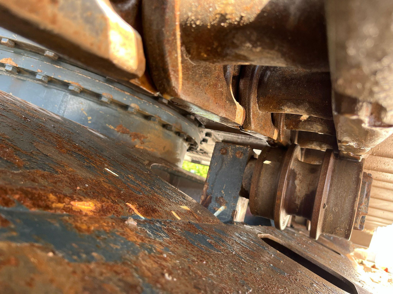 Crawler excavator Hyundai Robex 290-9: picture 24