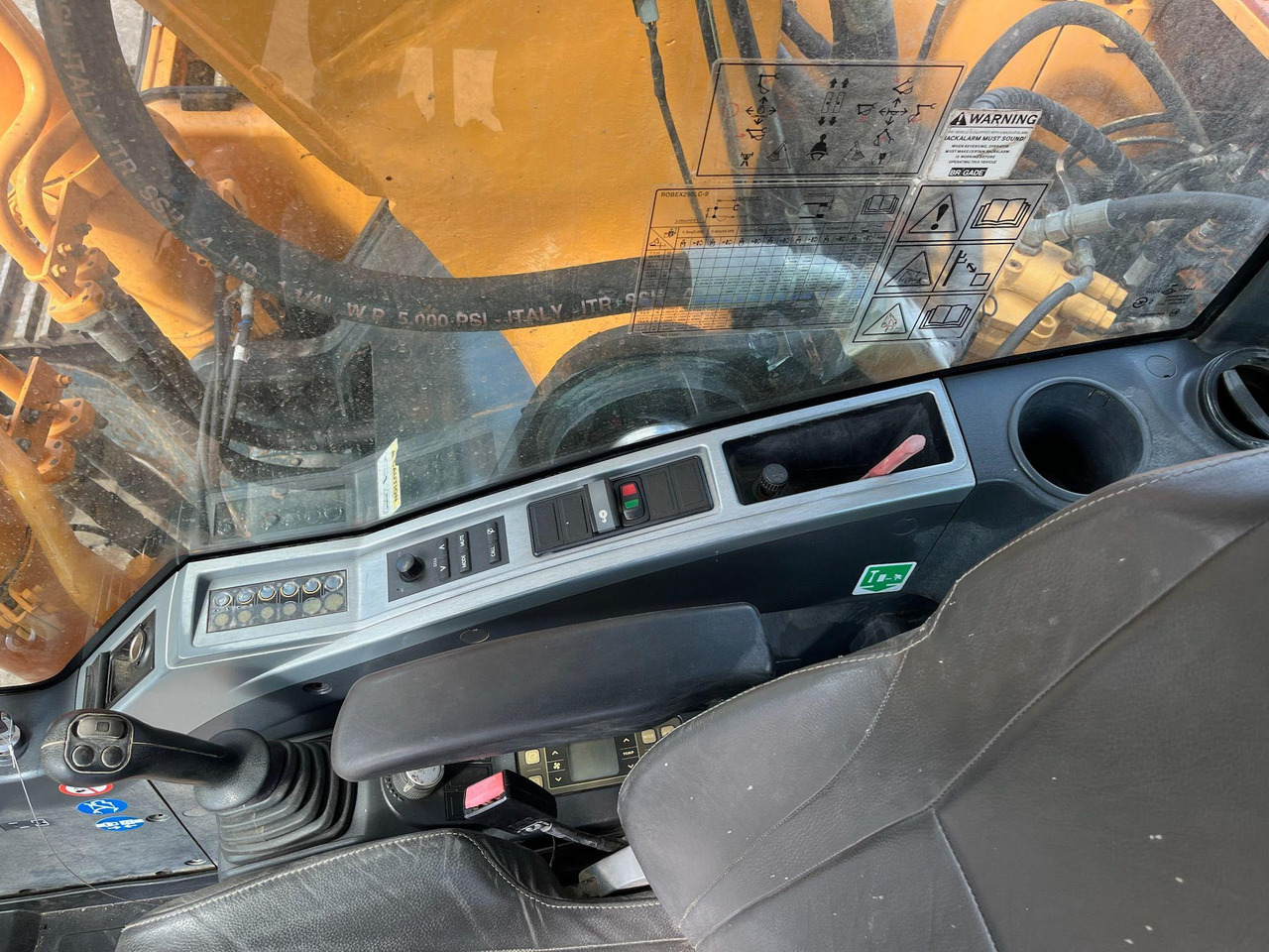 Crawler excavator Hyundai Robex 290-9: picture 12