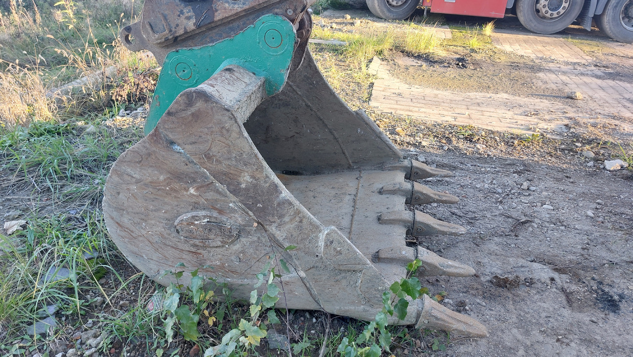 Crawler excavator DOOSAN DX140LC-5: picture 12