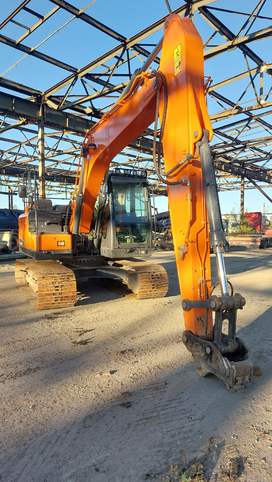 Crawler excavator DOOSAN DX140LC-5: picture 7