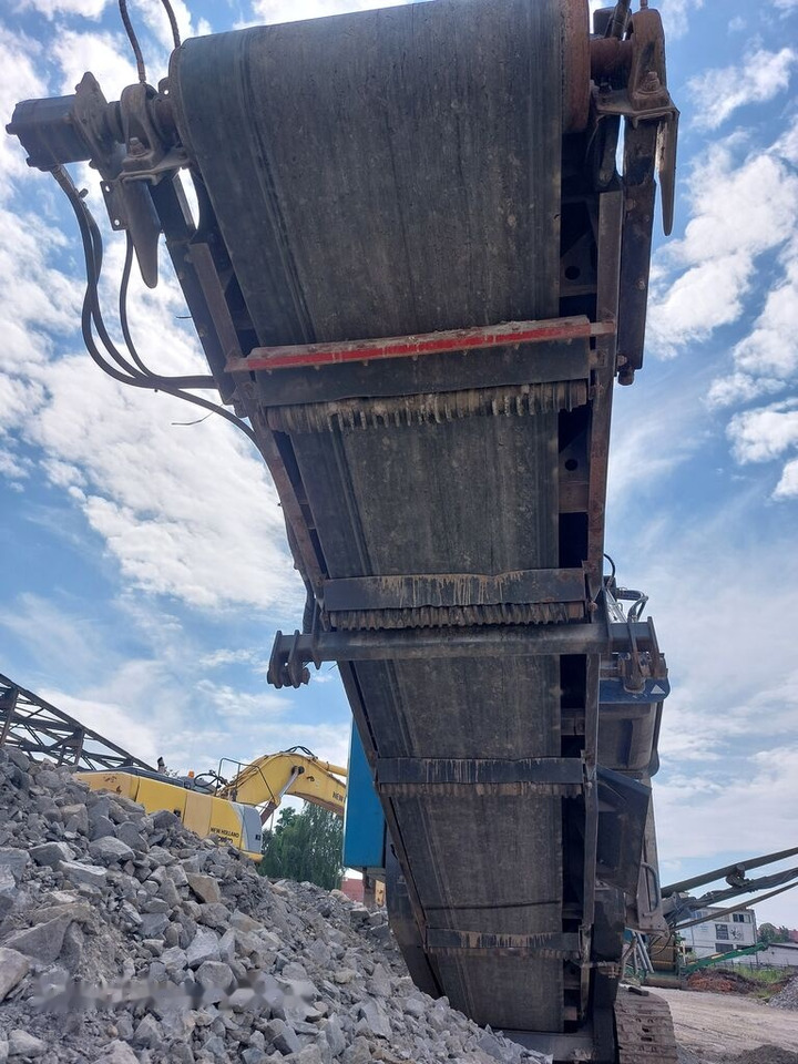 Mobile crusher Powerscreen Premiertrak 400: picture 16