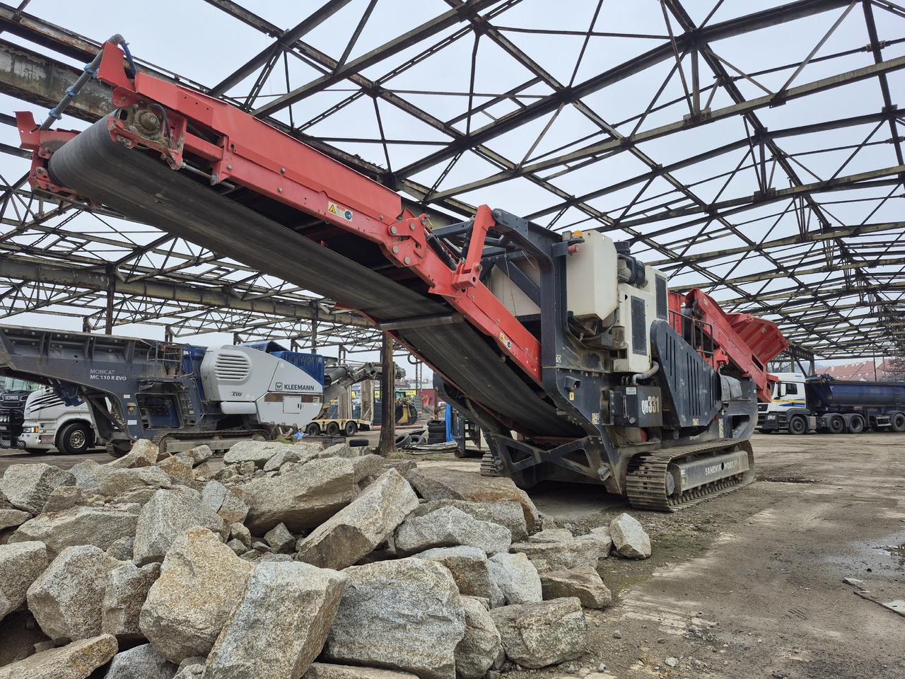SANDVIK QH331 - Cone crusher: picture 2 SANDVIK QH331 - Cone crusher: picture 2