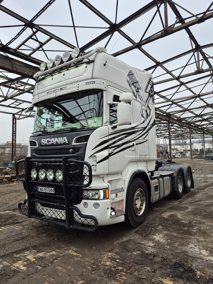 SCANIA R560 - Tractor unit: picture 1 SCANIA R560 - Tractor unit: picture 1