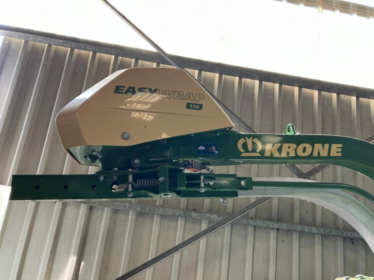 Krone BALLENWICKLER EASY WRAP 150 - Bale wrapper: picture 4 Krone BALLENWICKLER EASY WRAP 150 - Bale wrapper: picture 4