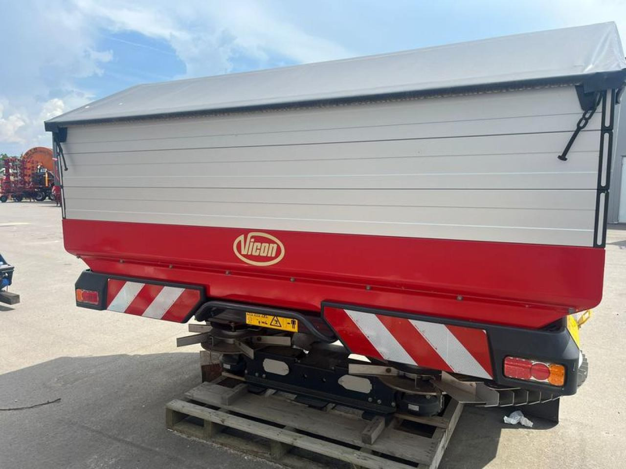 Kverneland VICON RO-EDW - Fertilizer spreader: picture 3 Kverneland VICON RO-EDW - Fertilizer spreader: picture 3