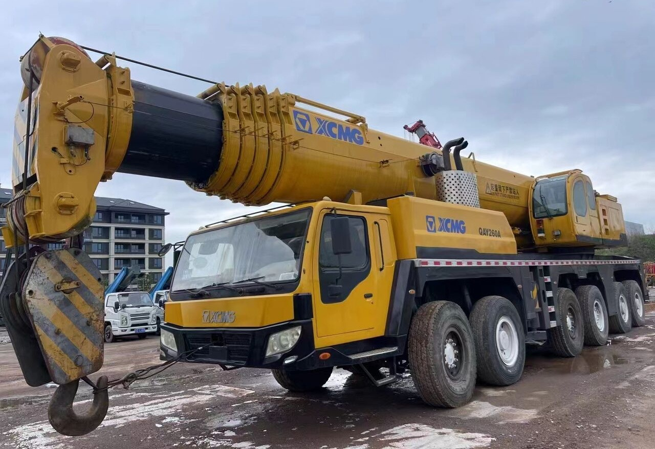XCMG - Mobile crane: picture 2 XCMG - Mobile crane: picture 2