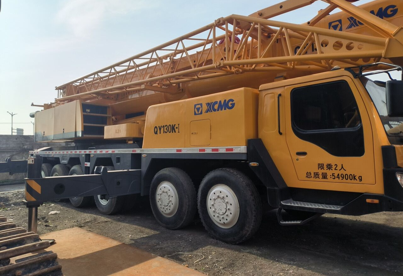 XCMG QY130K-1 - Mobile crane: picture 1 XCMG QY130K-1 - Mobile crane: picture 1