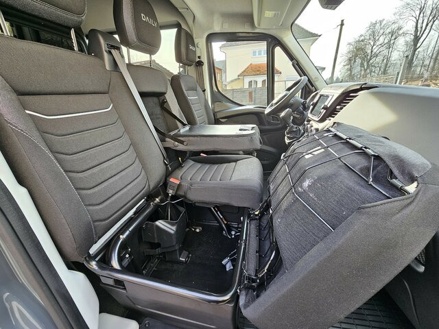 Panel van, Combi van IVECO Daily 35S18HA8V DOKA Snoeks Mixto Hi-Matic 16m³: picture 17