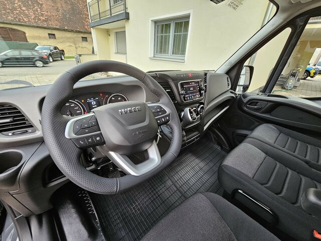 IVECO Daily 35S18HA8V DOKA Snoeks Mixto Hi-Matic 16m³ - Panel van, Combi van: picture 2 IVECO Daily 35S18HA8V DOKA Snoeks Mixto Hi-Matic 16m³ - Panel van, Combi van: picture 2
