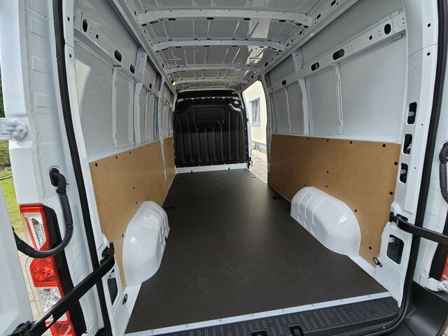 New Panel van RENAULT Master L3H2 dci 150 3,5t PRO+ Navi PDC: picture 31