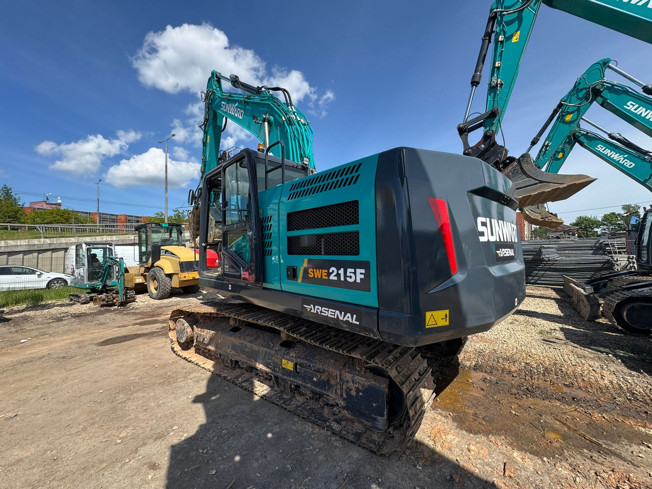 Sunward SWE215F-5A - Excavator: picture 3 Sunward SWE215F-5A - Excavator: picture 3