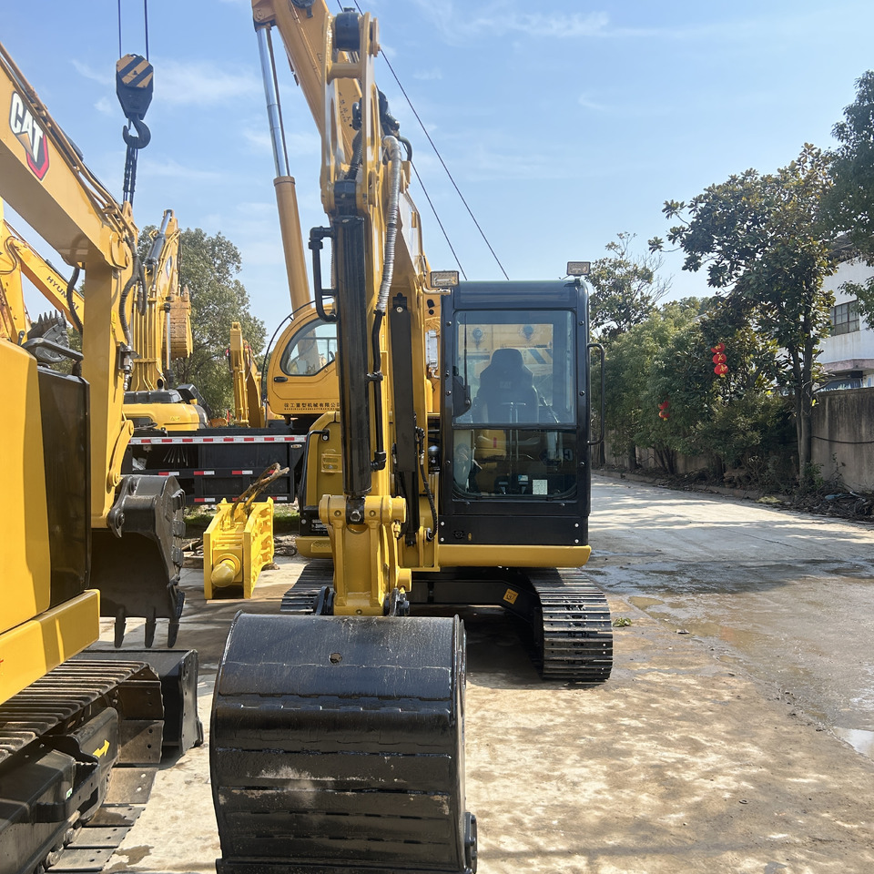 Mini excavator CAT 305.5E2 Excavator: picture 6