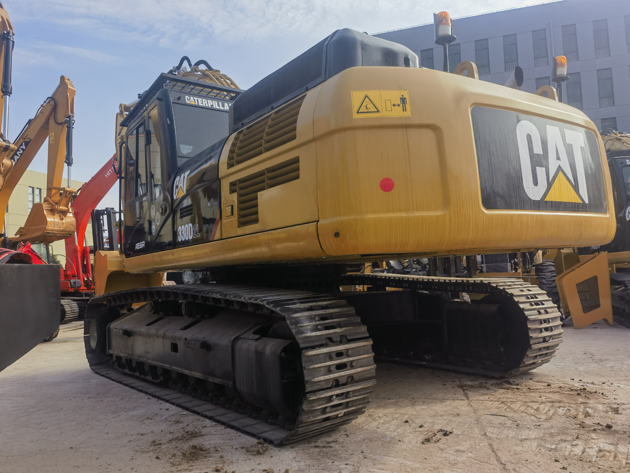 CAT 330D2L Excavator - Crawler excavator: picture 4 CAT 330D2L Excavator - Crawler excavator: picture 4