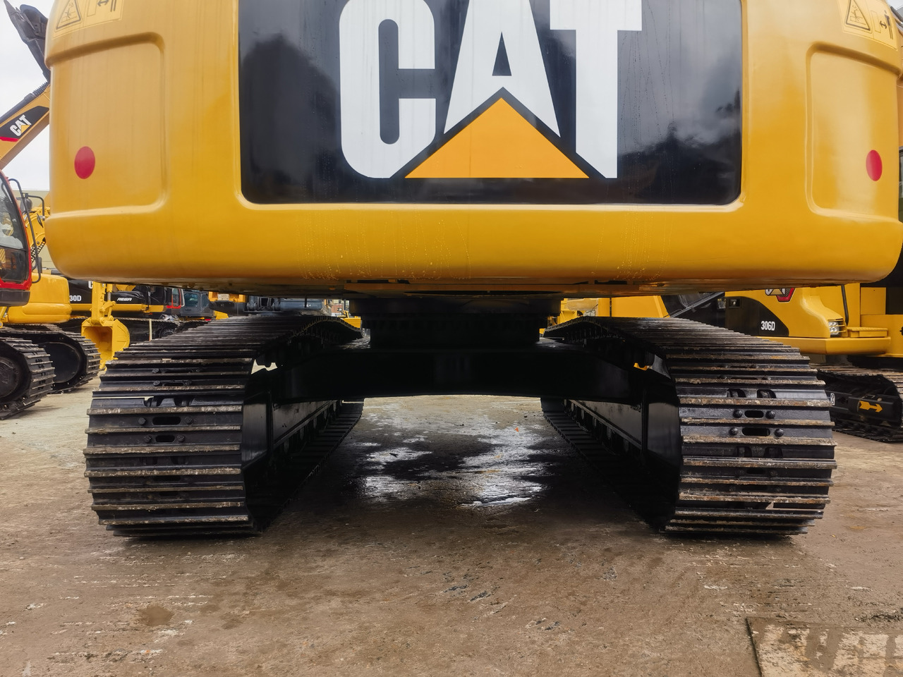 Lease a  CAT 330D2L Excavator CAT 330D2L Excavator: picture 6
