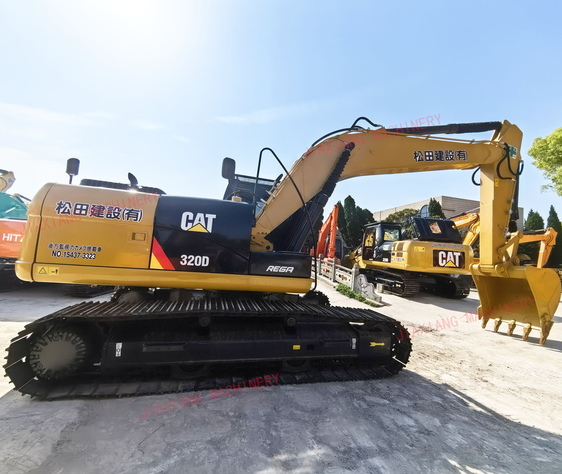 CAT320D EXCAVATOR - Crawler excavator: picture 1 CAT320D EXCAVATOR - Crawler excavator: picture 1