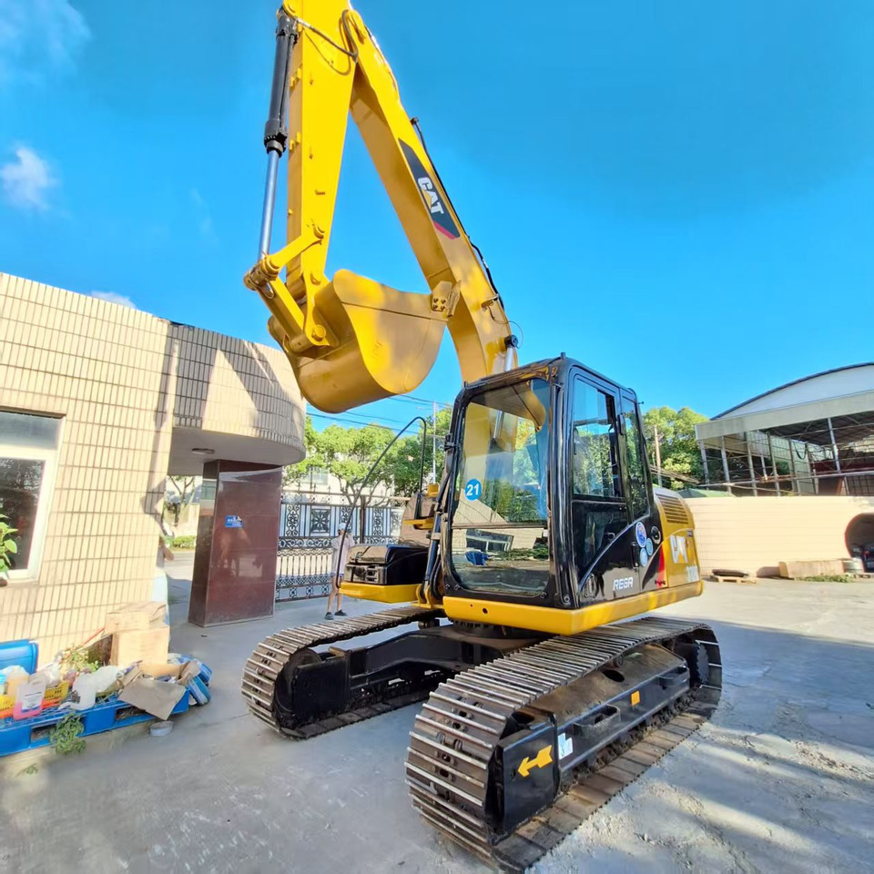 Cat 312D - Crawler excavator: picture 3 Cat 312D - Crawler excavator: picture 3