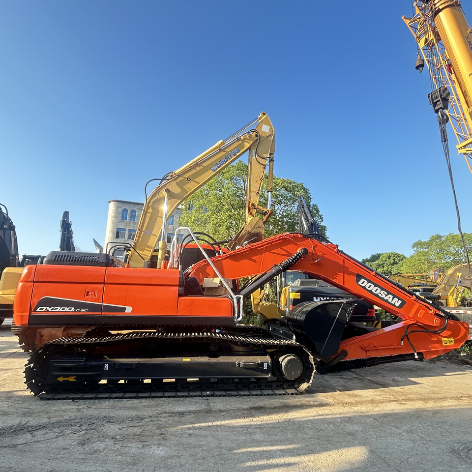 Doosan DX300LC-9c Crawler Excavator - Crawler excavator: picture 5 Doosan DX300LC-9c Crawler Excavator - Crawler excavator: picture 5