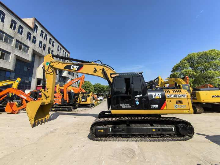 Heavy-duty Equipment Japan Caterpillar second hand Hydraulic Cralwer Excavator 320d Cat Ton Machinery For Sale - Crawler excavator: picture 2 Heavy-duty Equipment Japan Caterpillar second hand Hydraulic Cralwer Excavator 320d Cat Ton Machinery For Sale - Crawler excavator: picture 2