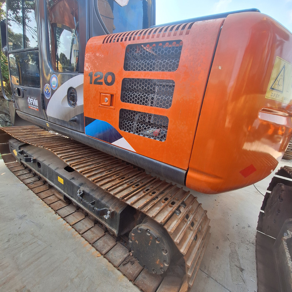 Hitachi ZX120-6 Excavator - Crawler excavator: picture 3 Hitachi ZX120-6 Excavator - Crawler excavator: picture 3