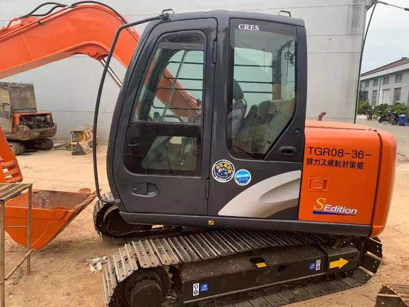 Hitachi ZX70 Excavator - Crawler excavator: picture 2 Hitachi ZX70 Excavator - Crawler excavator: picture 2