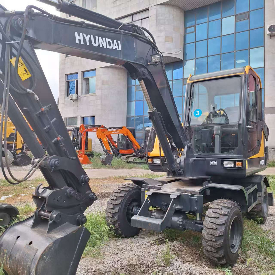 Hyundai HW60 excavator - Wheel excavator: picture 4 Hyundai HW60 excavator - Wheel excavator: picture 4