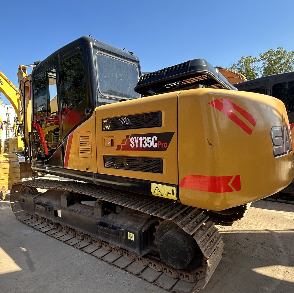Crawler excavator SANY 135C Excavator: picture 6