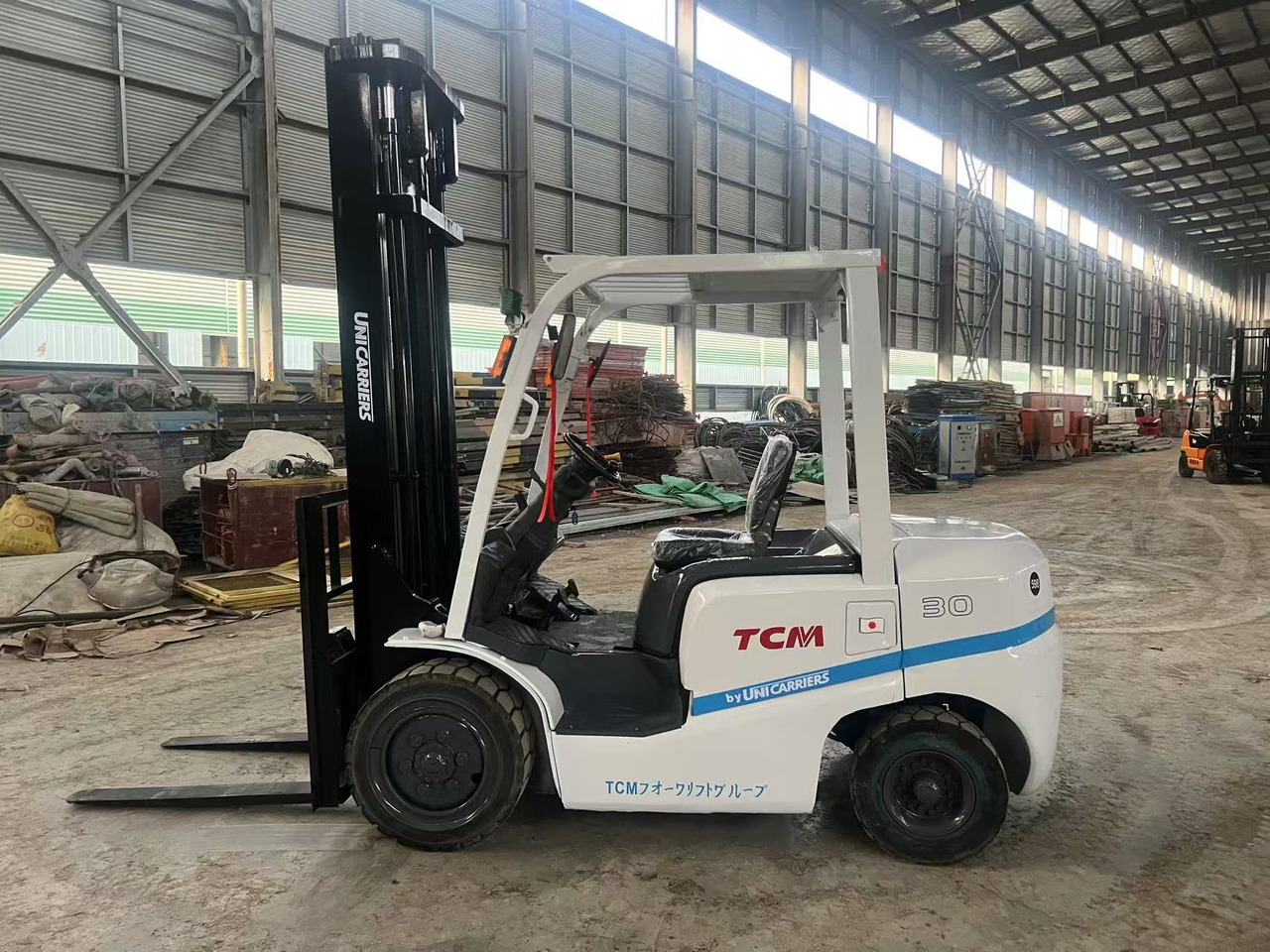 Used TCM FD30 forklift - Diesel forklift: picture 1 Used TCM FD30 forklift - Diesel forklift: picture 1