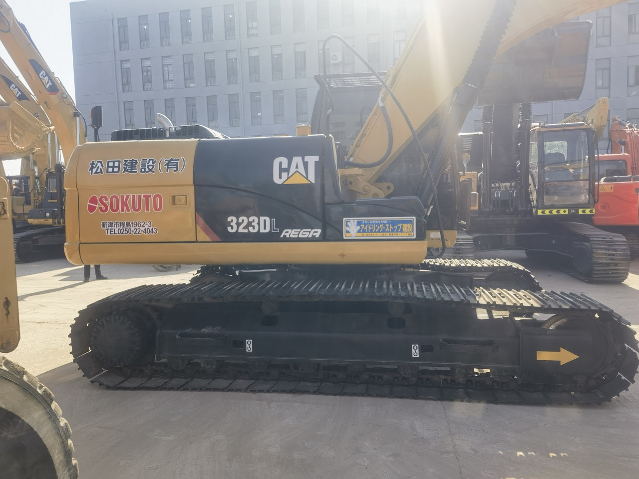 Cat 323d excavators - Excavator: picture 4 Cat 323d excavators - Excavator: picture 4