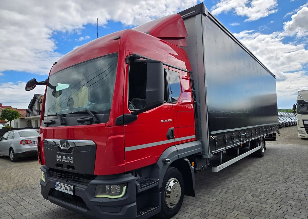 MAN TGL 12.250 - Curtainsider truck: picture 4 MAN TGL 12.250 - Curtainsider truck: picture 4