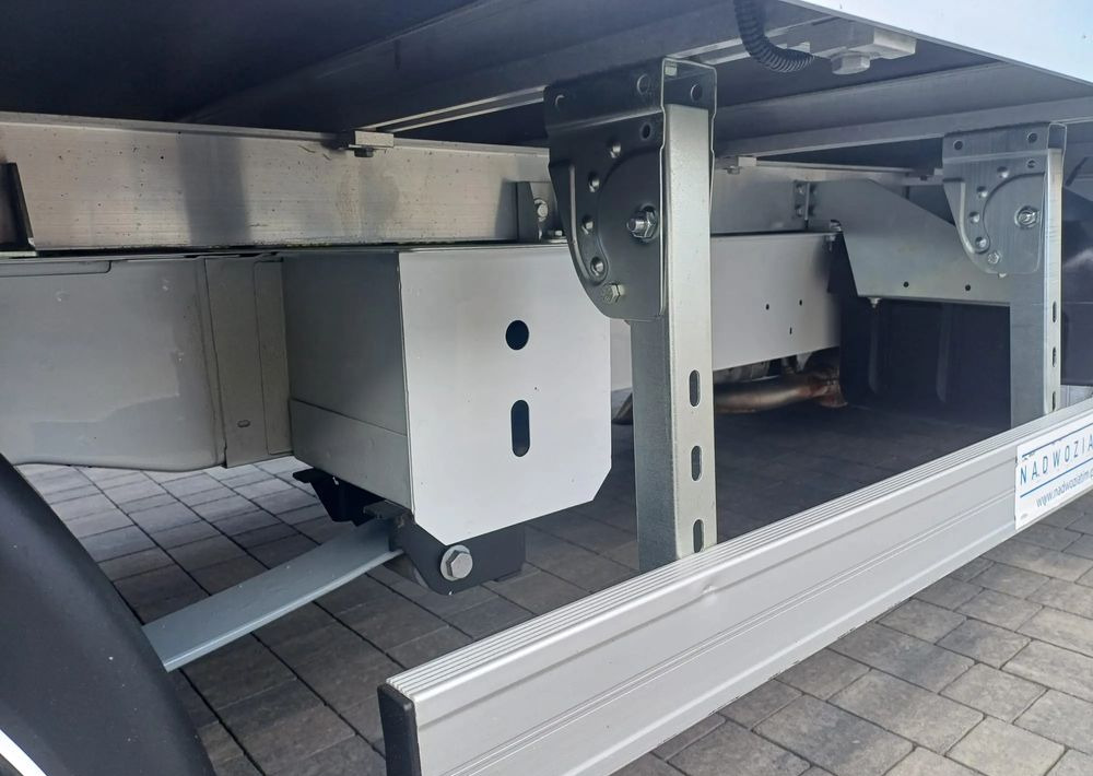 Curtain side van Renault Master 2.3dci 168KM 10palet 2022rok: picture 16 Curtain side van Renault Master 2.3dci 168KM 10palet 2022rok: picture 16