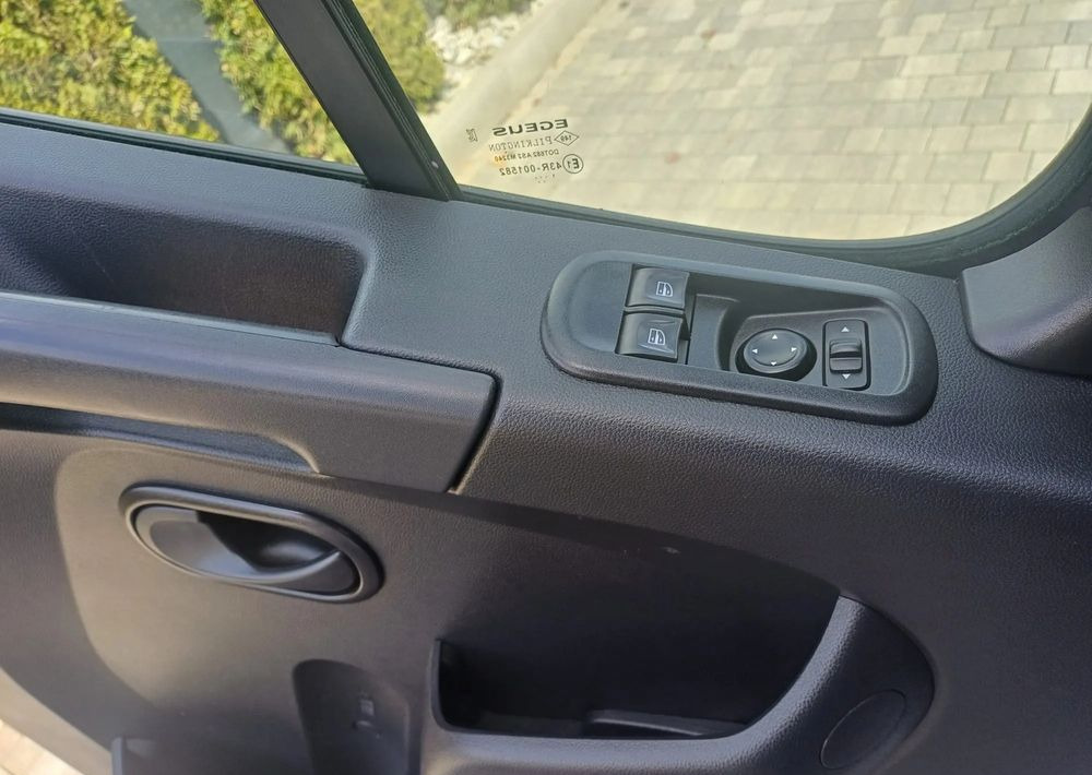 Renault Master 2.3dci 168KM 10palet 2022rok - Curtain side van: picture 5 Renault Master 2.3dci 168KM 10palet 2022rok - Curtain side van: picture 5