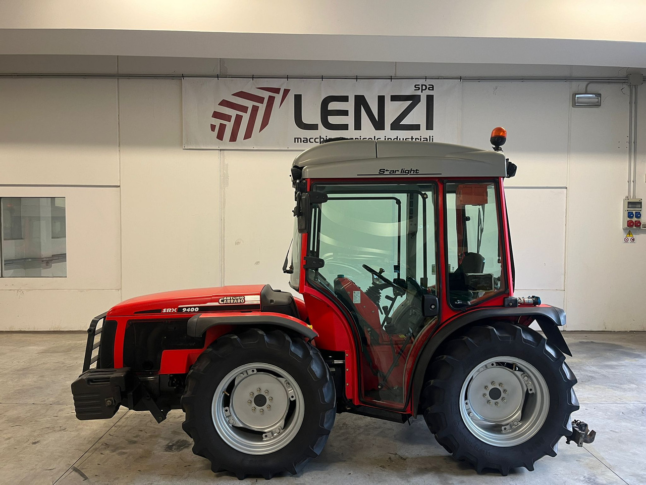 Farm tractor ANTONIO CARRARO SRX 9400: picture 1