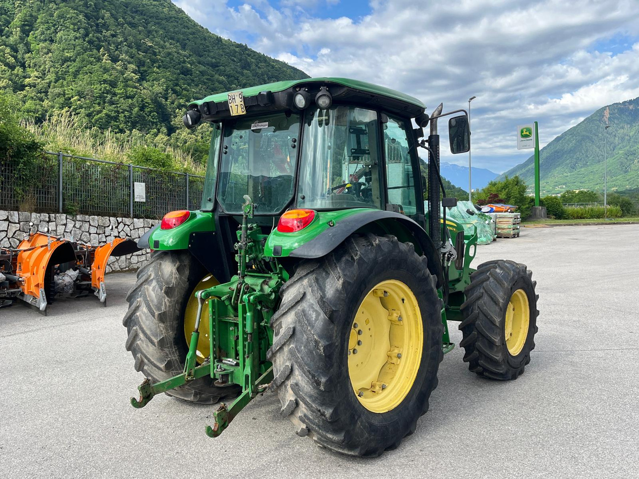Farm tractor TRATTORE JOHN DEERE 5080 M: picture 6