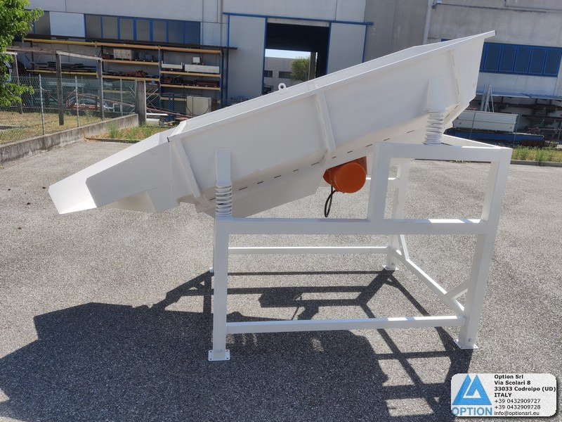VIB01/02 Vibrating screener - Screener: picture 1 VIB01/02 Vibrating screener - Screener: picture 1
