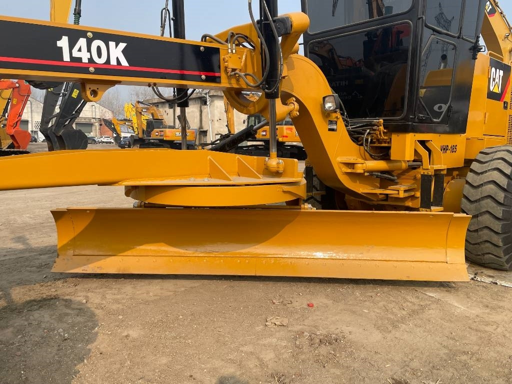Grader CAT 140 K: picture 9